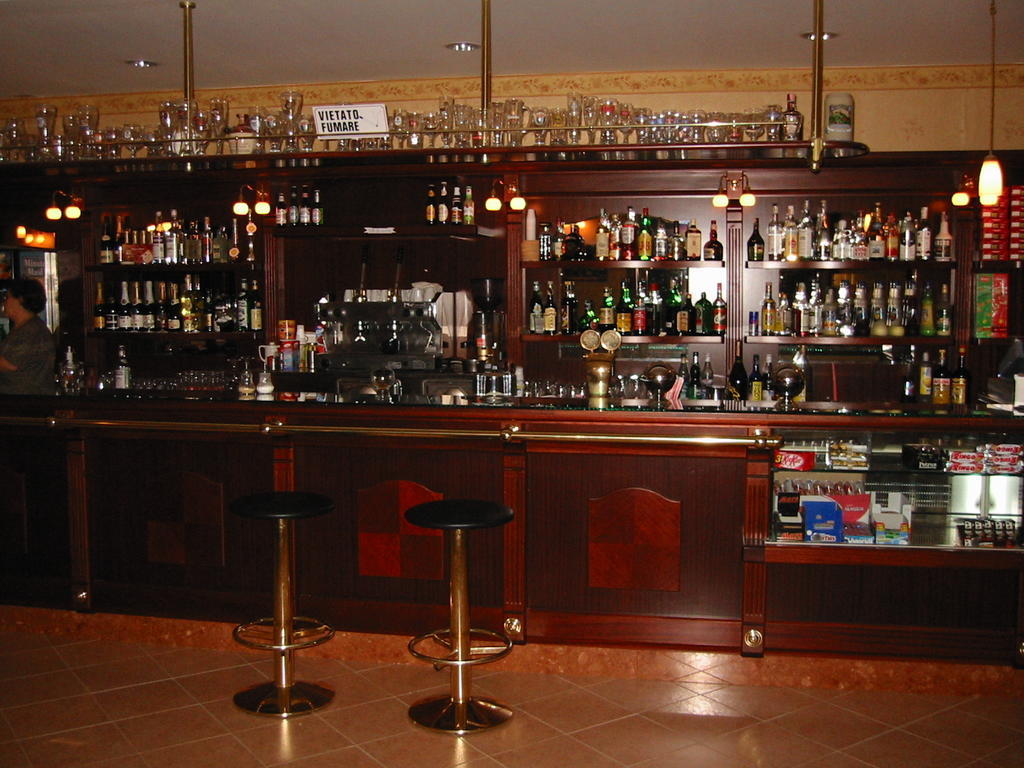 Hotel Del Lago Telese Екстериор снимка